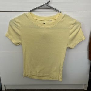 PacSun light yellow tee